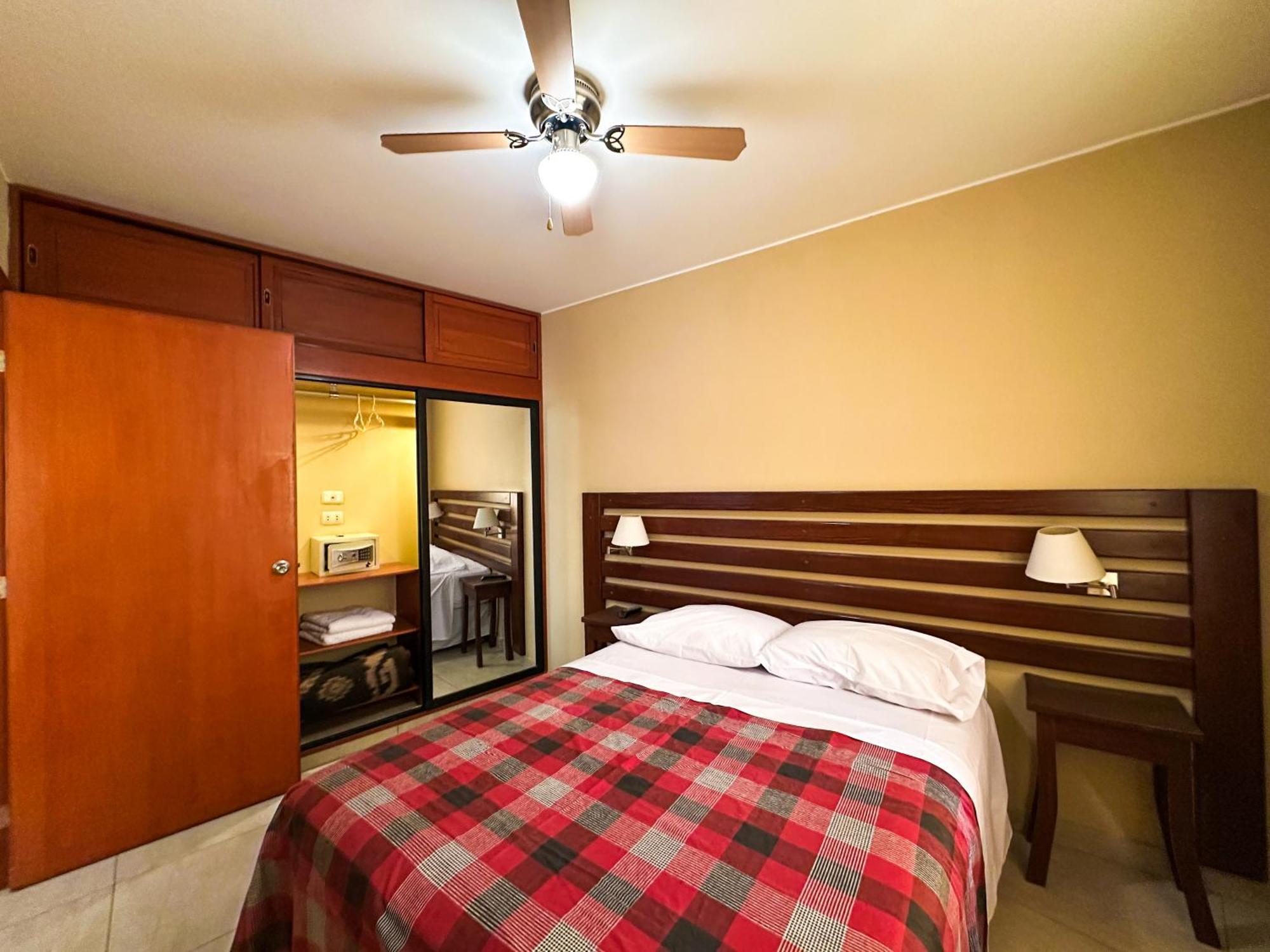 Apart Hotel El Canaveral Chincha Alta Esterno foto